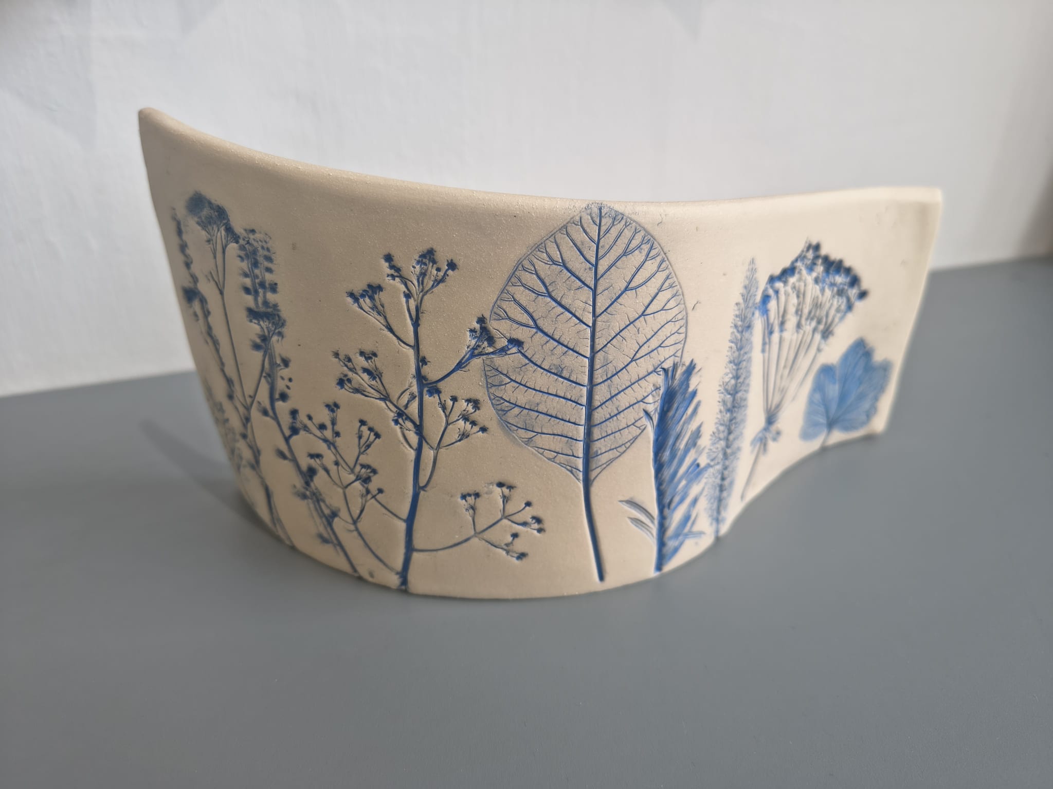 Dawn Isaac- Nature Inspired Curved Ceramic Sculpture - Primrose Gallery and Framing