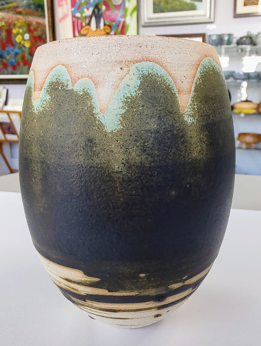 Nigel Gossage, Black Rose Ceramics- Raku Medium Vase, Hand made Ceramic