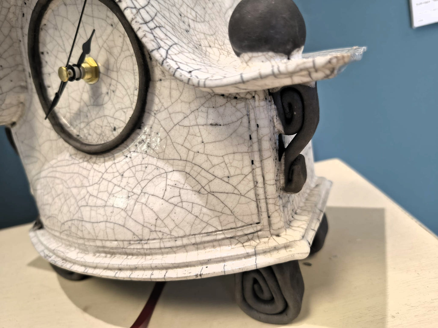 Stonesplitter- Medium White Raku Clock