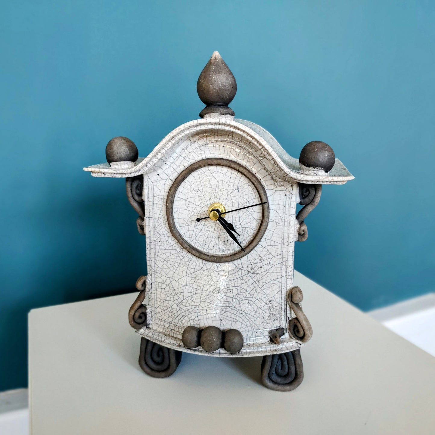 Stonesplitter- Medium White Raku Ceramic Clock