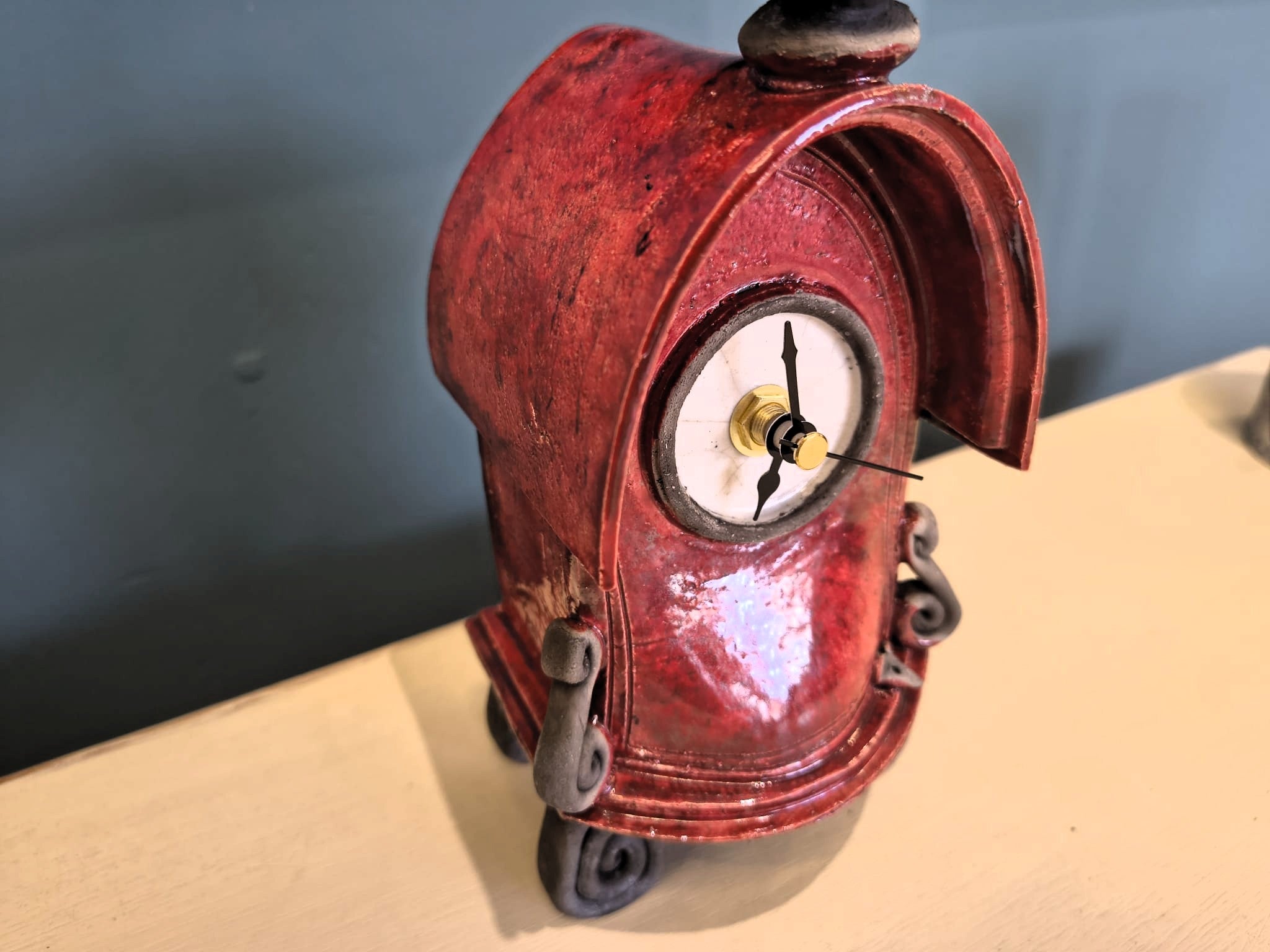 Stonesplitter- Small Red round Top Raku Clock - Primrose Gallery and Framing
