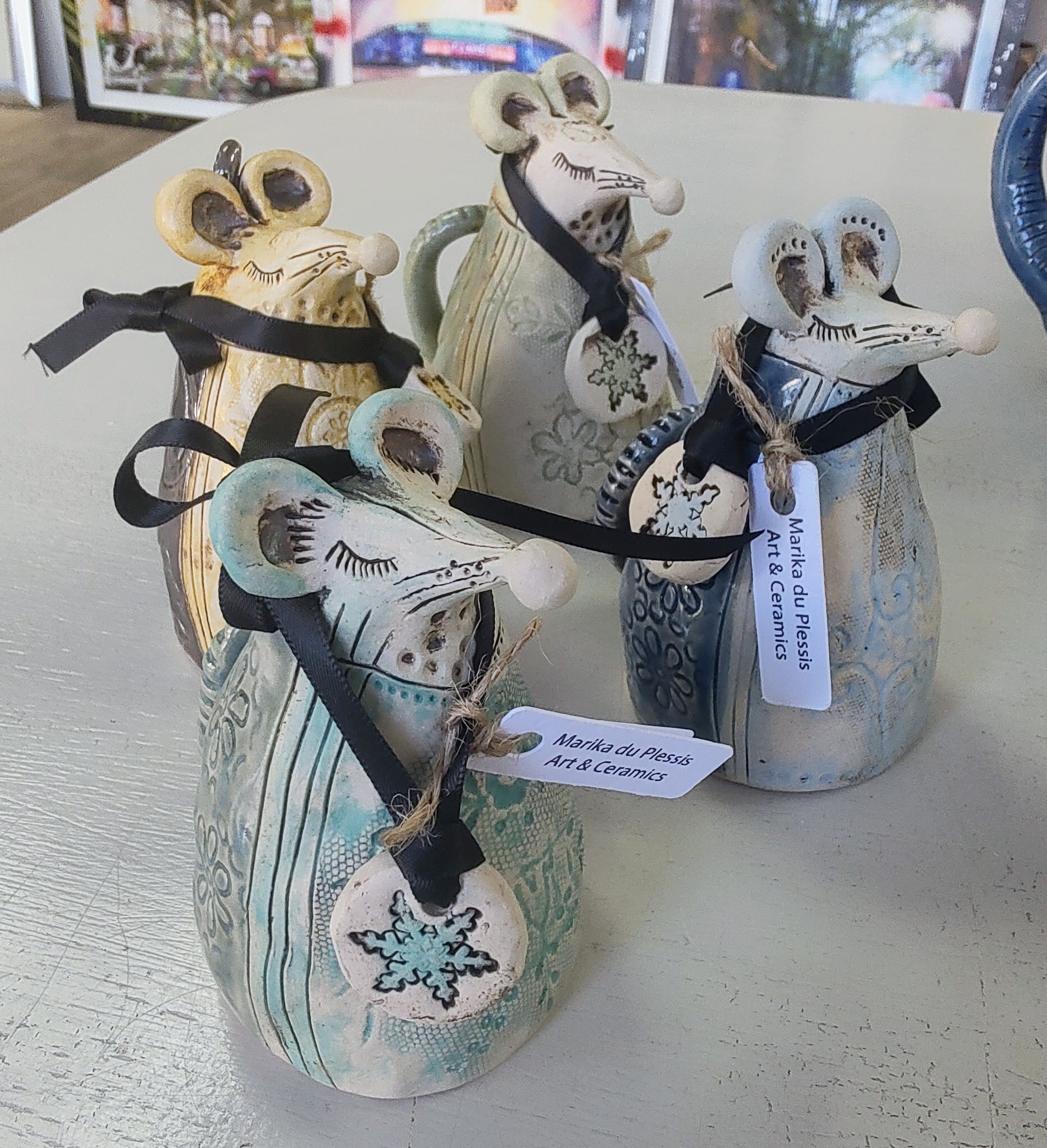 Marika Du Plessis- Ceramic impressed Mouse, Large - Primrose Gallery and Framing