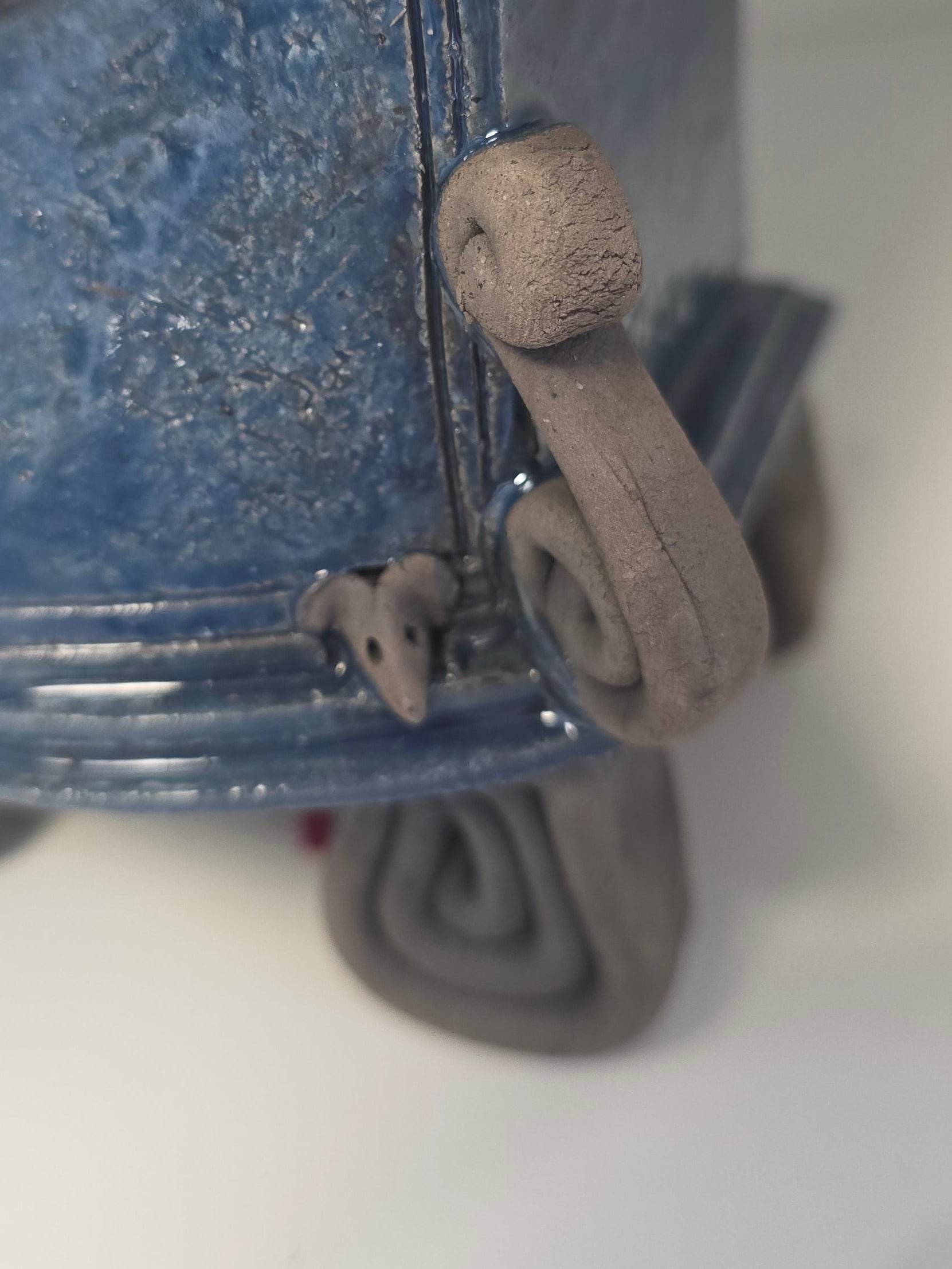 Stonesplitter - Small Blue Raku Clock