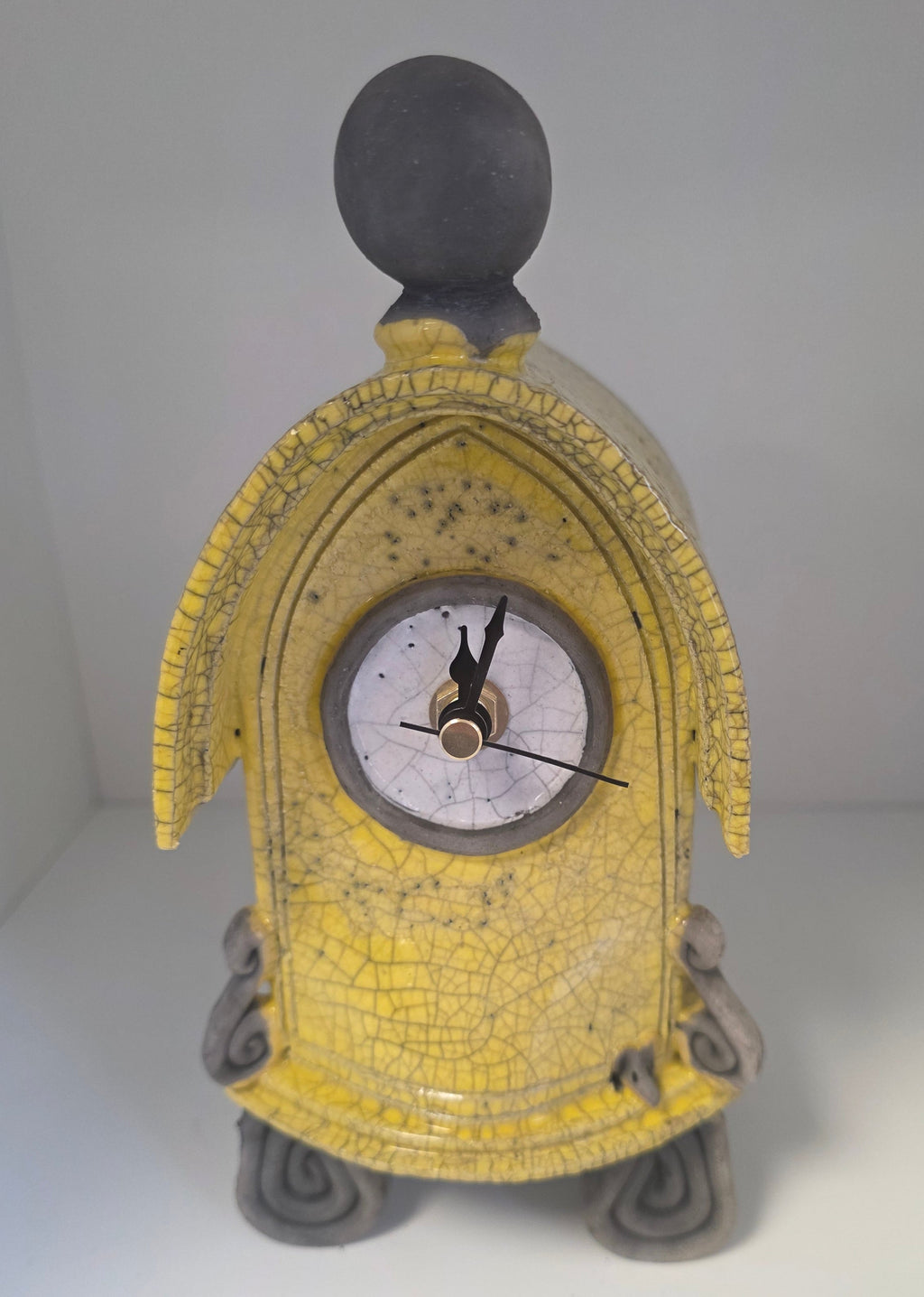 Stonesplitter - Small Yellow Raku Clock