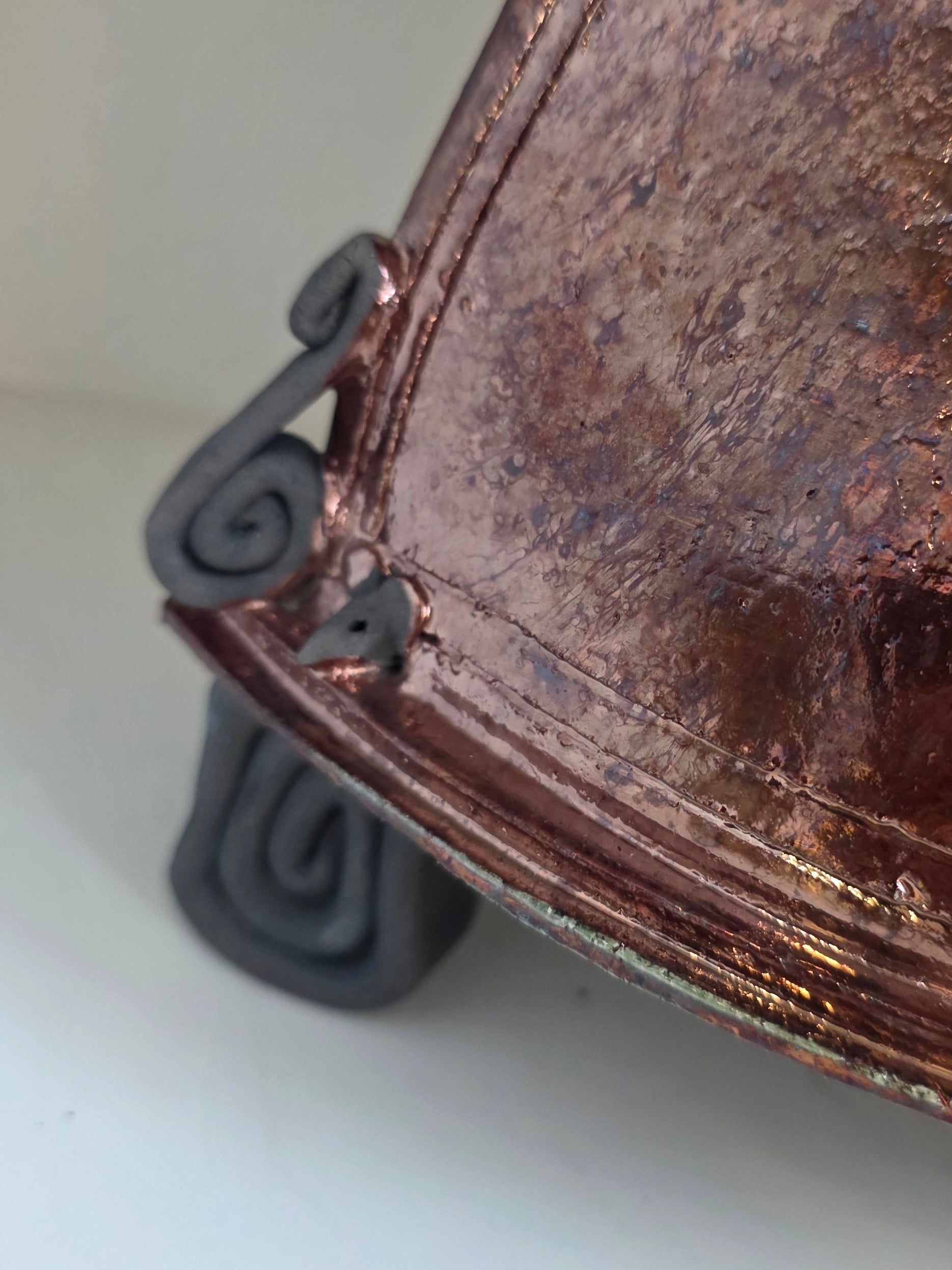 Stonesplitter - Medium Copper Raku Clock