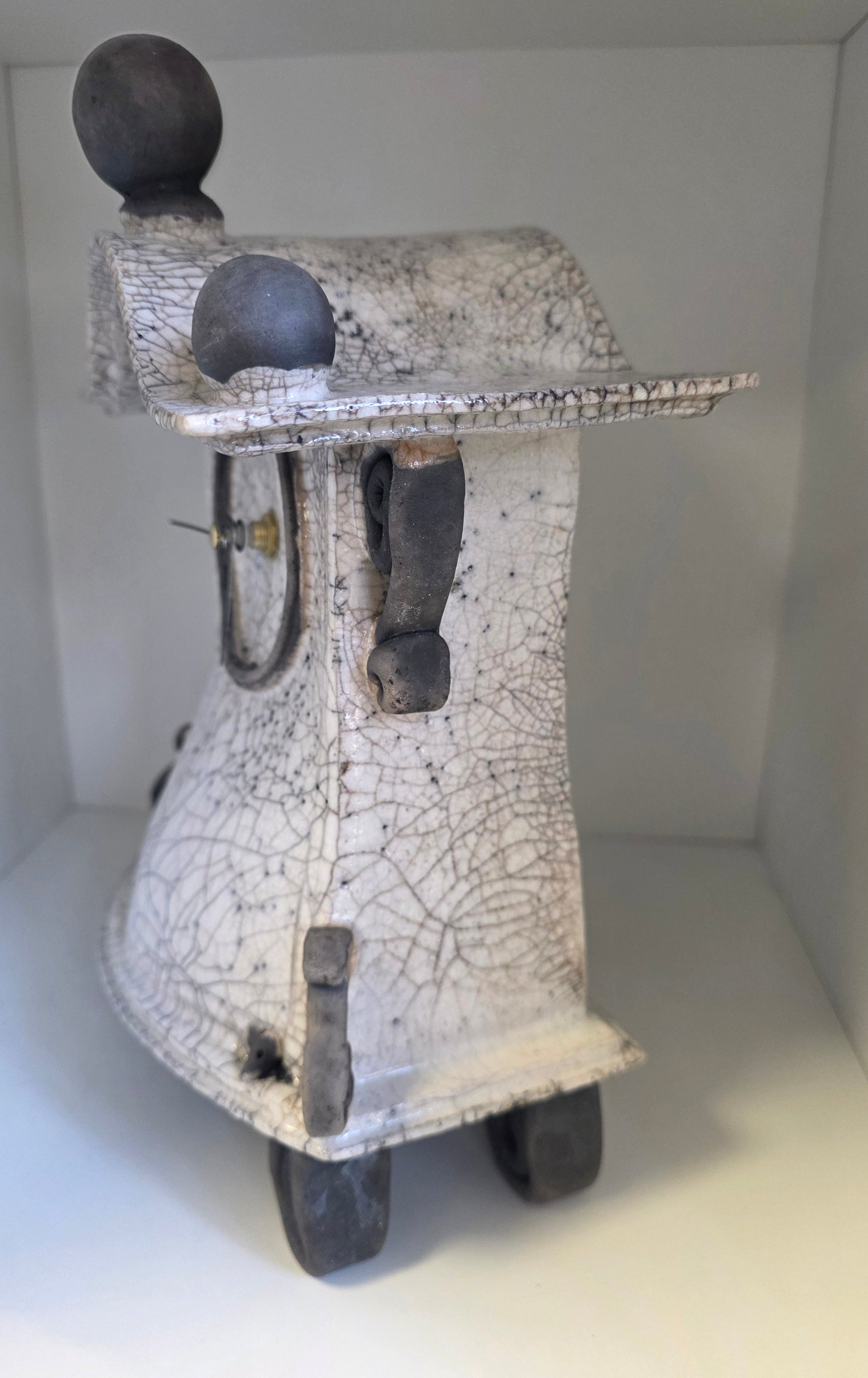 Stonesplitter - Medium White Raku Clock