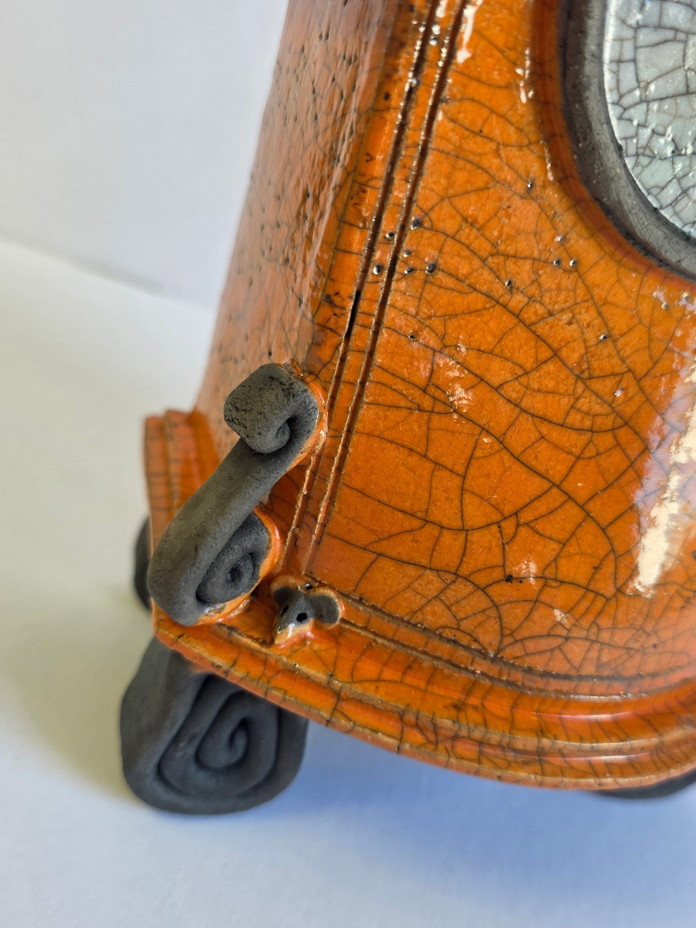 Stonesplitter - Medium Orange Raku Clock