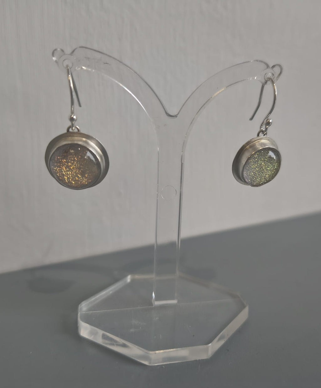 Tracy Chamberlain - Hibiscus Drop Earrings - Primrose Gallery and Framing 