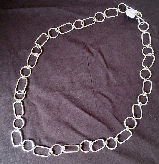 Zoe Ruth- Silver Circle Link Necklace