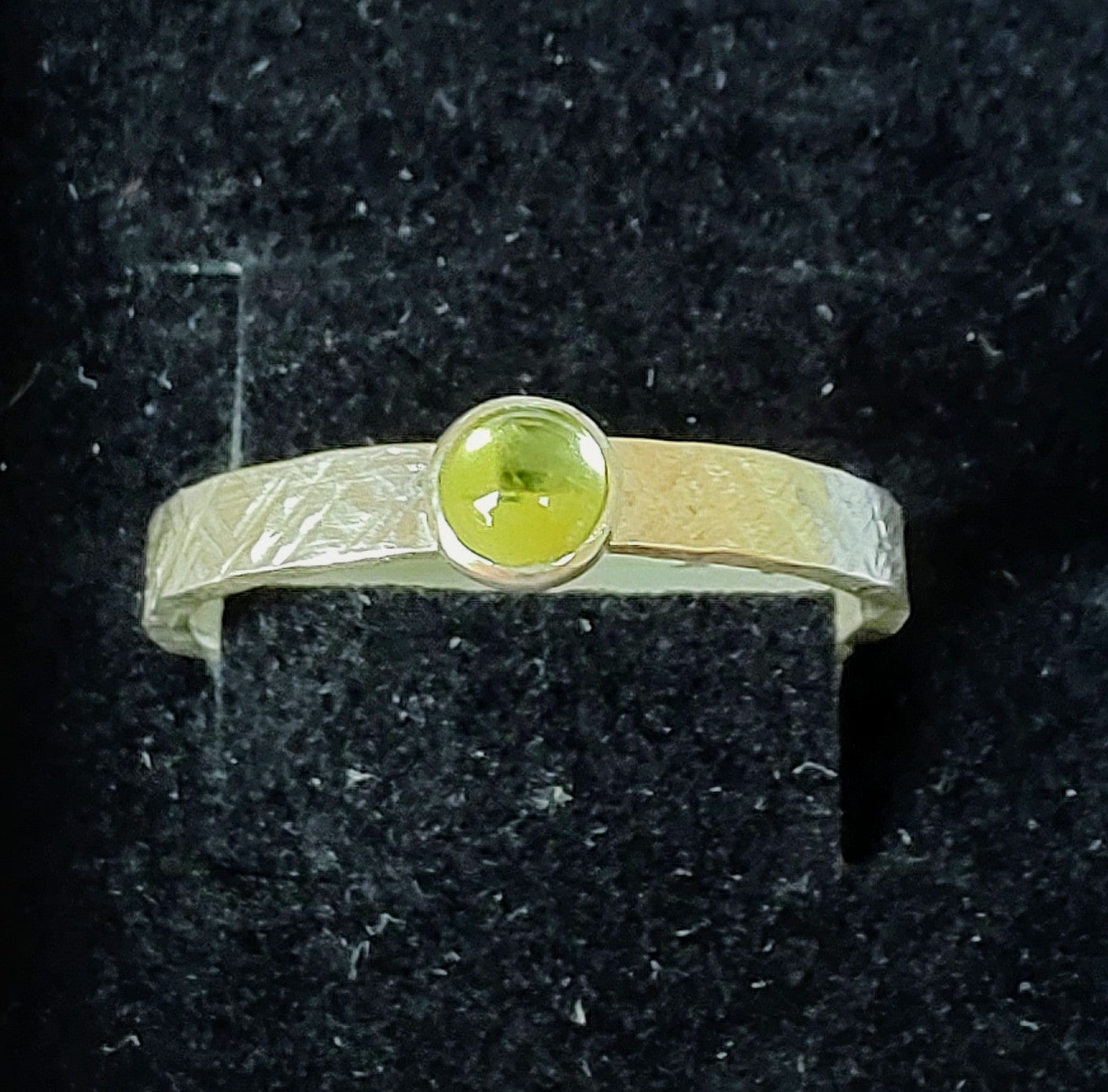 Zoe Ruth- Silver Wide Hammered Peridot Ring size V