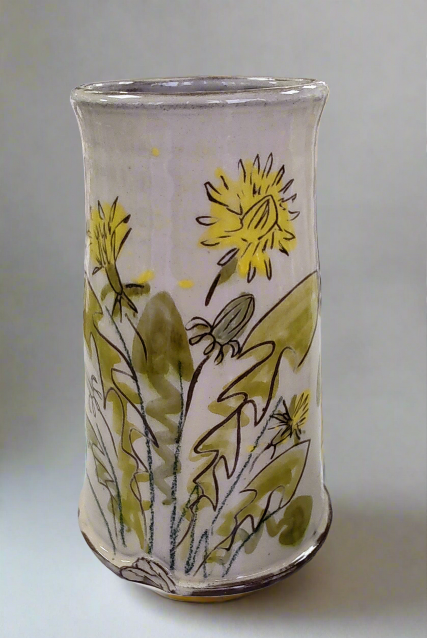 Michelle Lowe- Vase, Dandelion