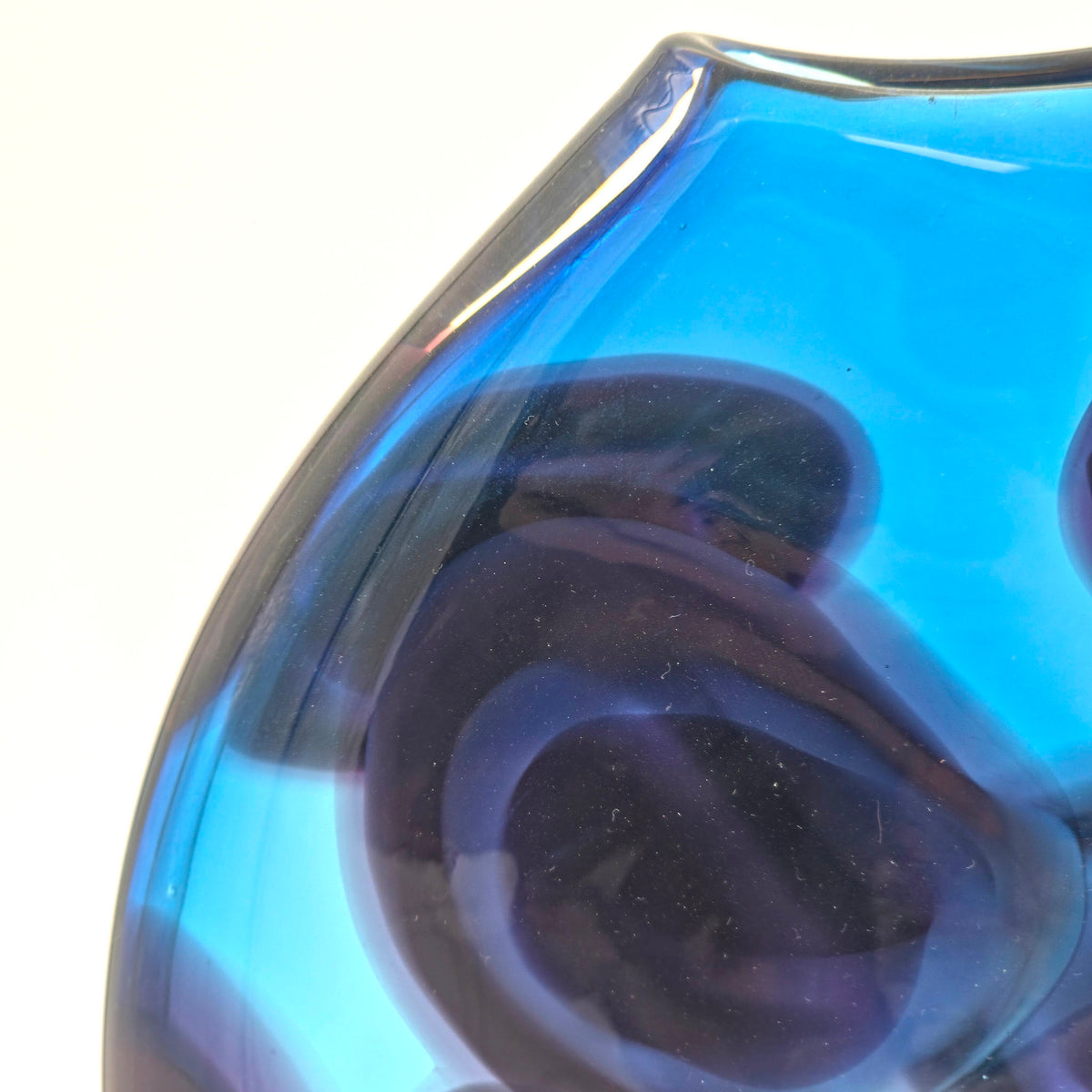 Tondo Vase Cosmos by Allistair Malcolm — additional view, Primrose Gallery