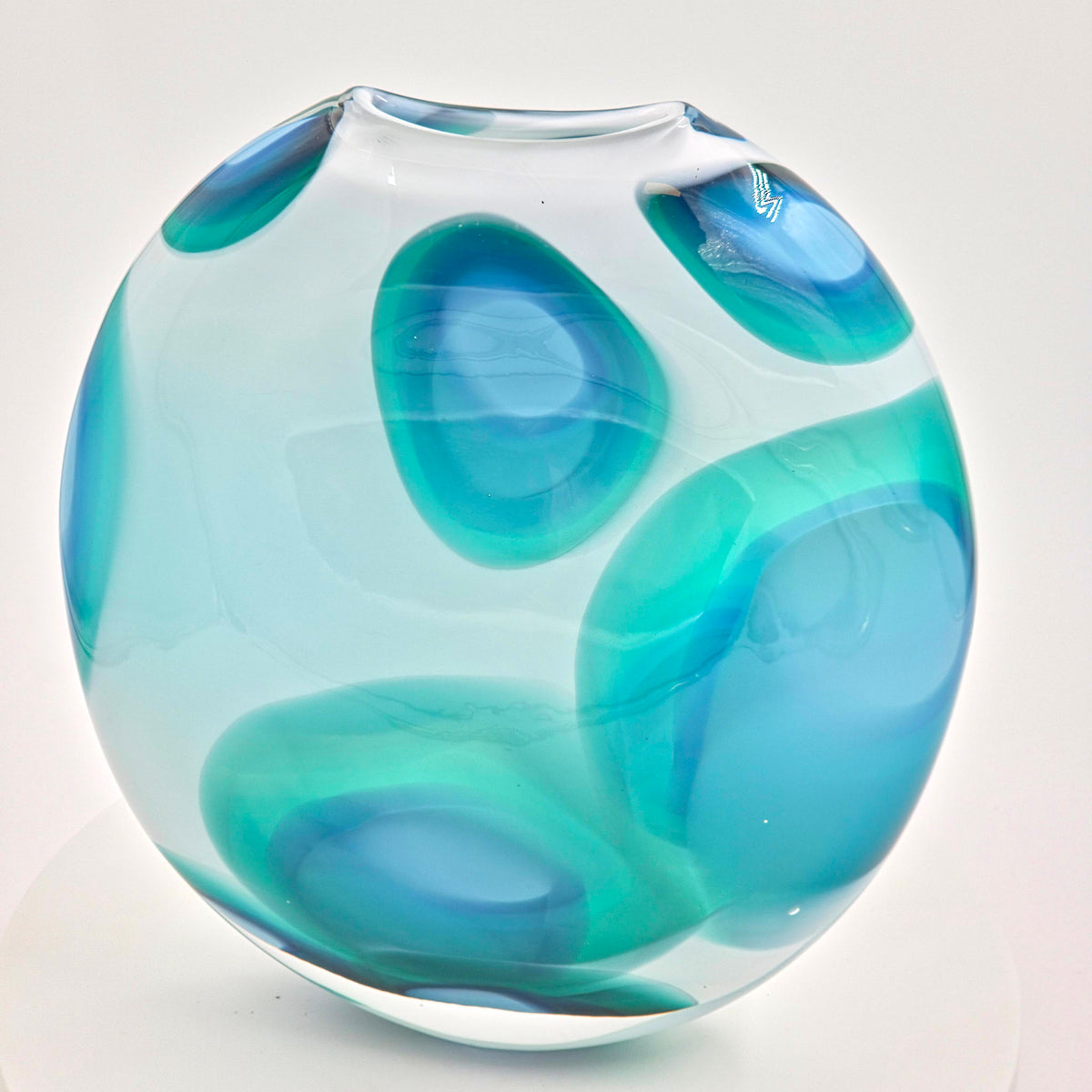 Tondo Vase Polar by Allistair Malcolm — product photograph, Primrose Gallery