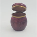 Ravi Zutshi — Small Lidded Pot, rotating view