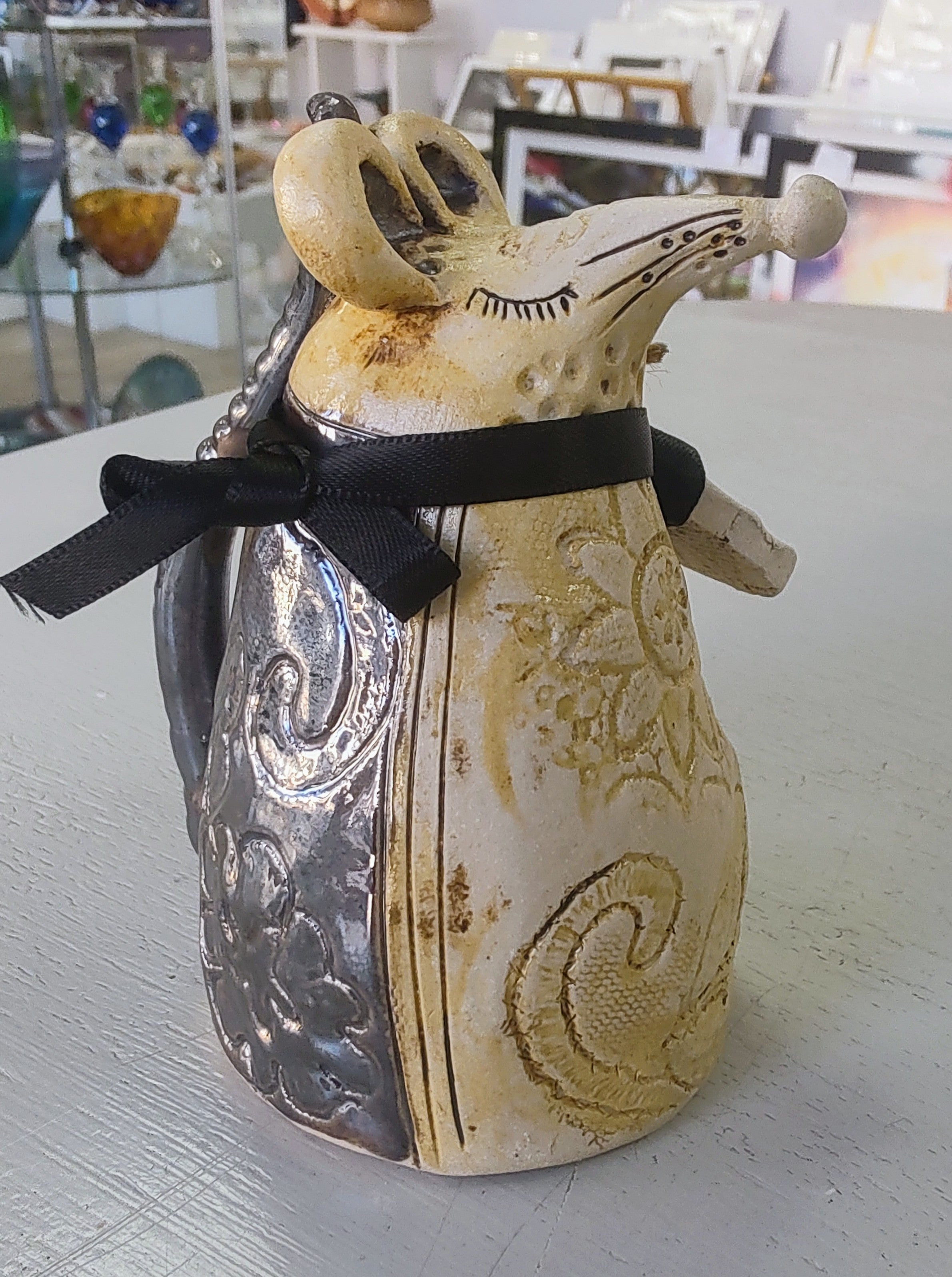 Marika Du Plessis- Ceramic impressed Mouse, Large - Primrose Gallery and Framing 