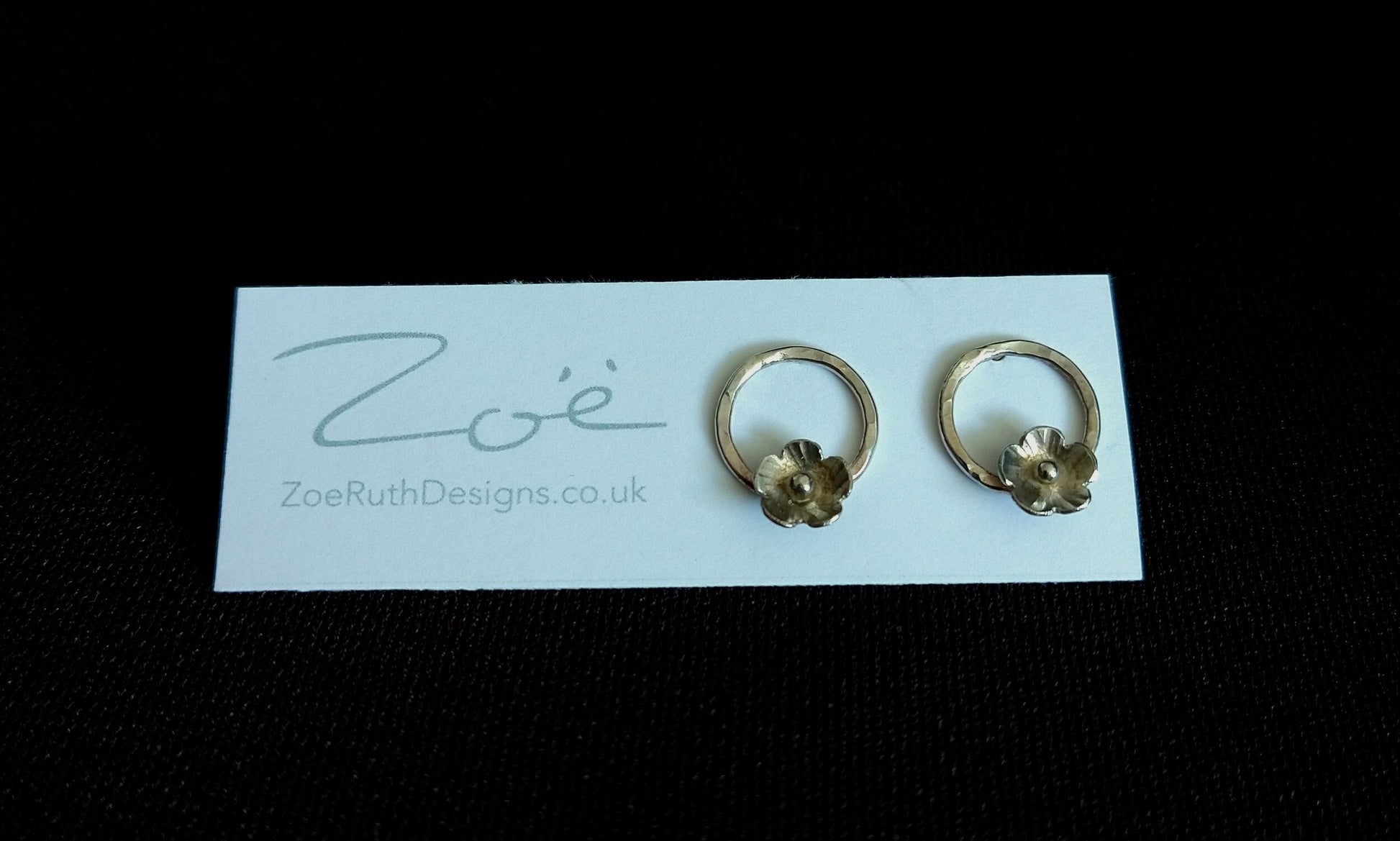 Zoe Ruth- Silver open Circle and Flower Studs - Primrose Gallery